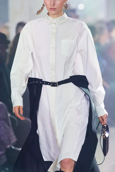 Look 65